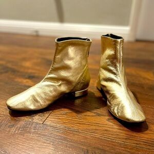 𝅺topshop krome gold leather booties. Size 36